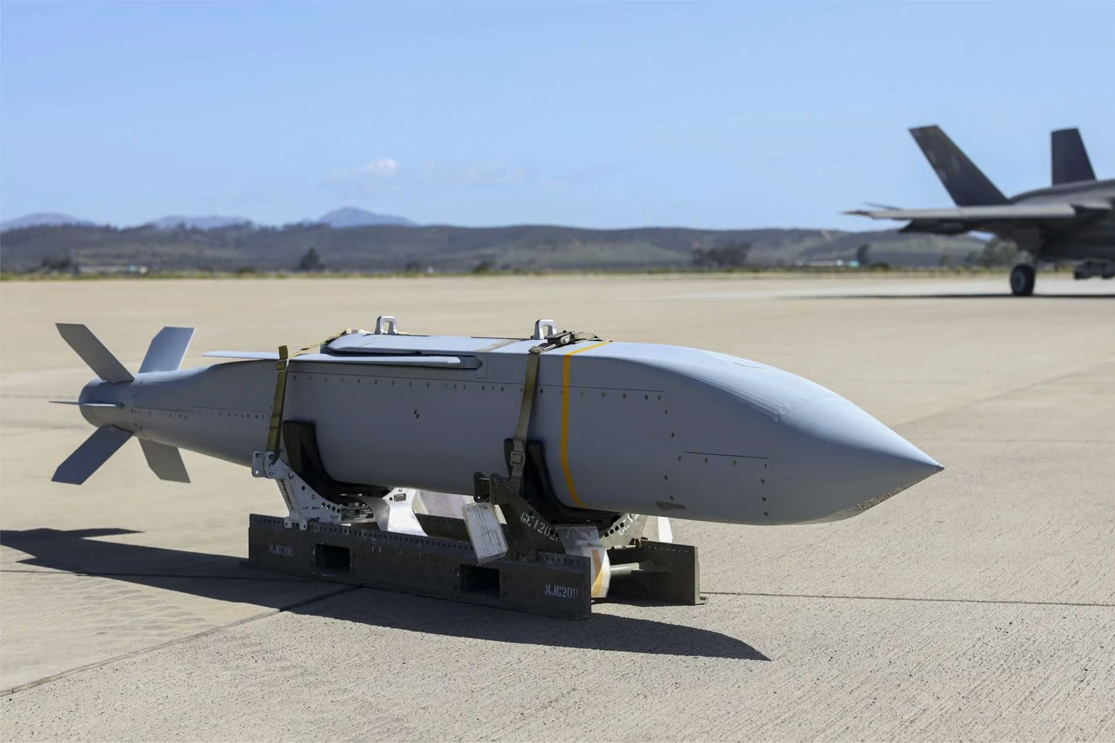 Yunanistan'ın JSOW mühimmatları Raytheon tarafından onarılacak