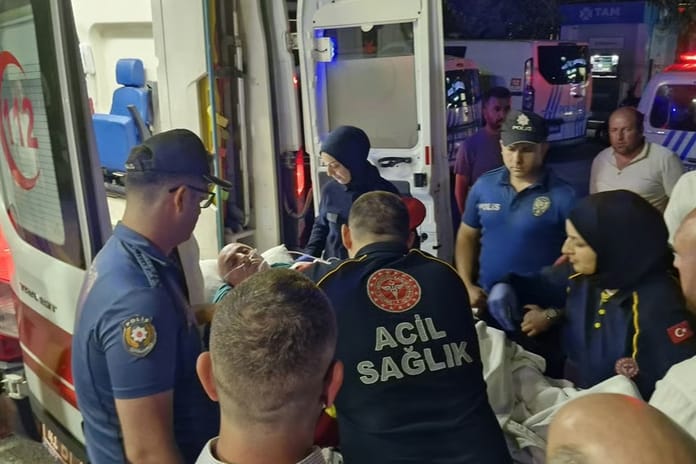 Makam odasında dehşete düşüren olay: Zabıta memuru intihar etti, başkan yaralandı