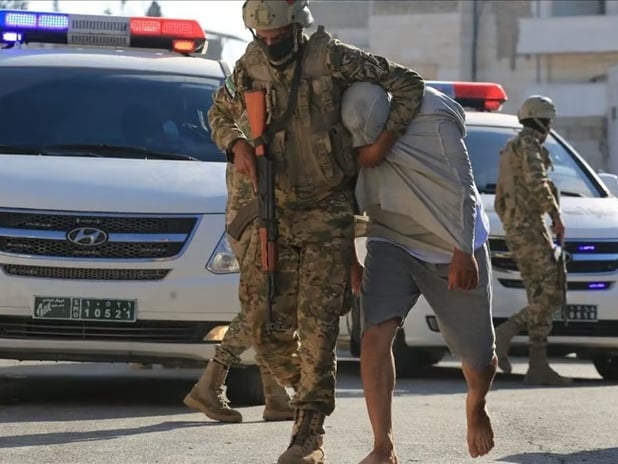 Suriye'de DEAŞ'a büyük darbe: Şam askeri komutanı yakalandı!