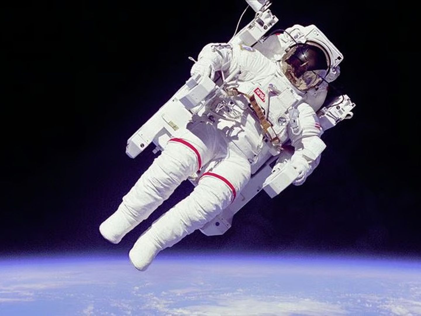NASA 58 yıl aradan sonra yeniden Ay'a gidecek