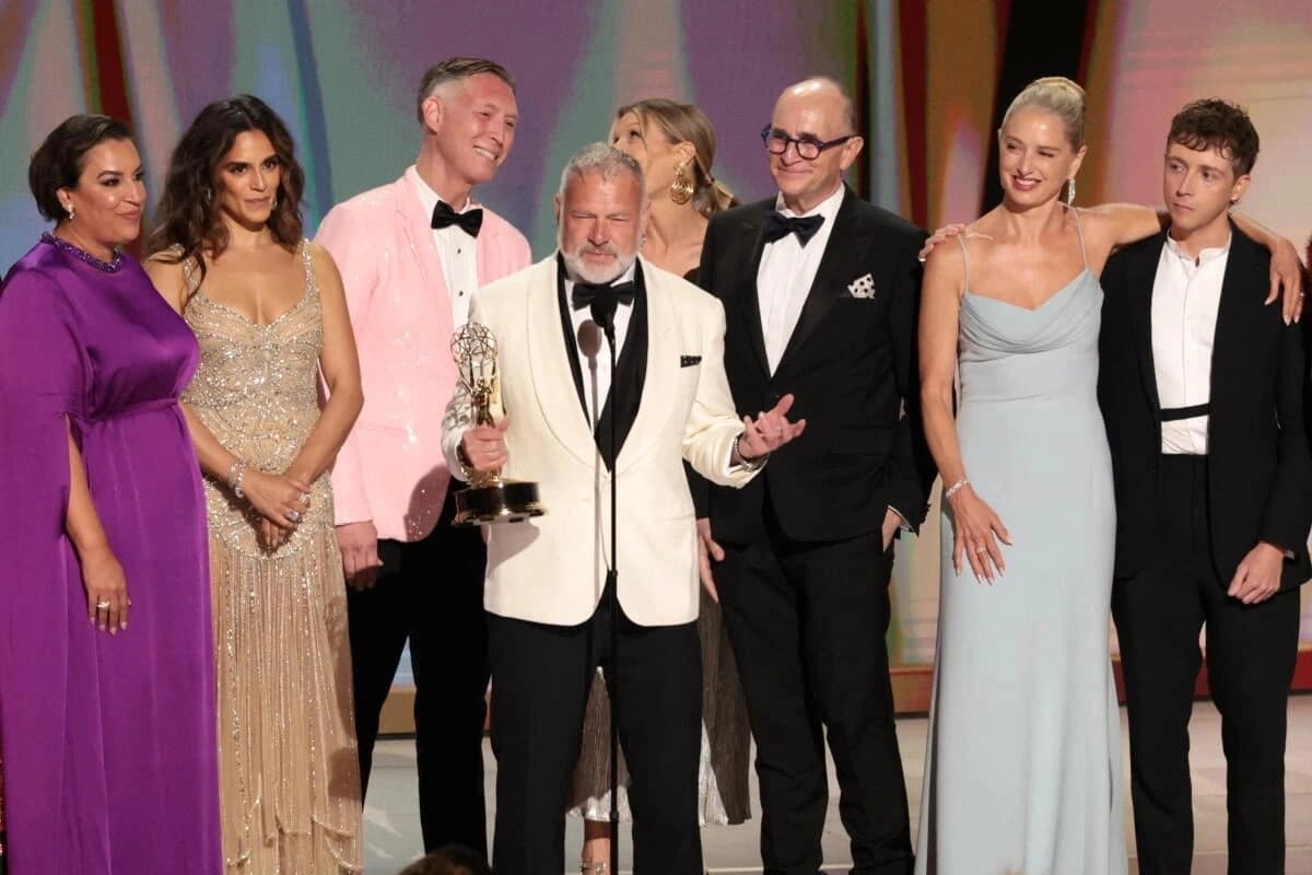 78. Emmy Ödülleri’nde kazananlar belli oldu: The Pitt ve Widow’s Bay gecenin zirvesinde
