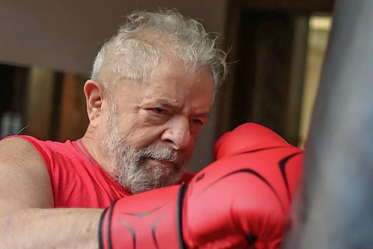 Brezilya'da Lula da Silva'dan "formdayım" mesajı