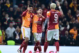 Galatasaray ilk yarıyı zirvede kapattı