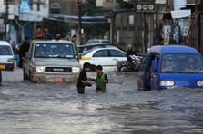 Yemen'de sel can aldı: 7 ölü