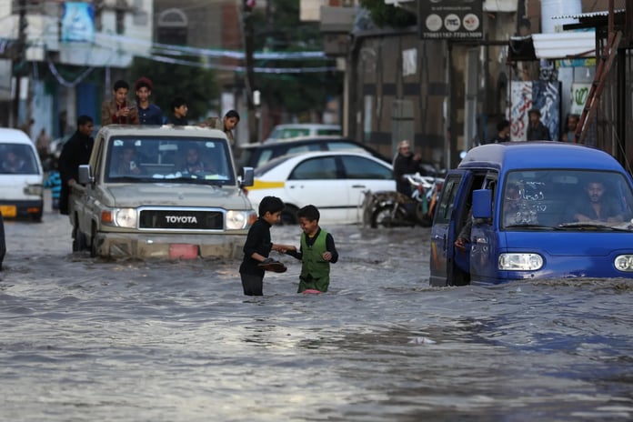 Yemen'de sel can aldı: 7 ölü