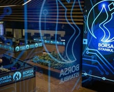 Borsa İstanbul’da tarihi başlangıç: Yeni yılda 12 bin puan eşiği geçildi