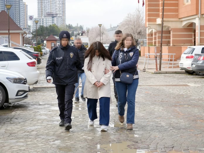 Kastamonu'da yeni doğan bebeğini çöpe atan anneye müebbet talebi