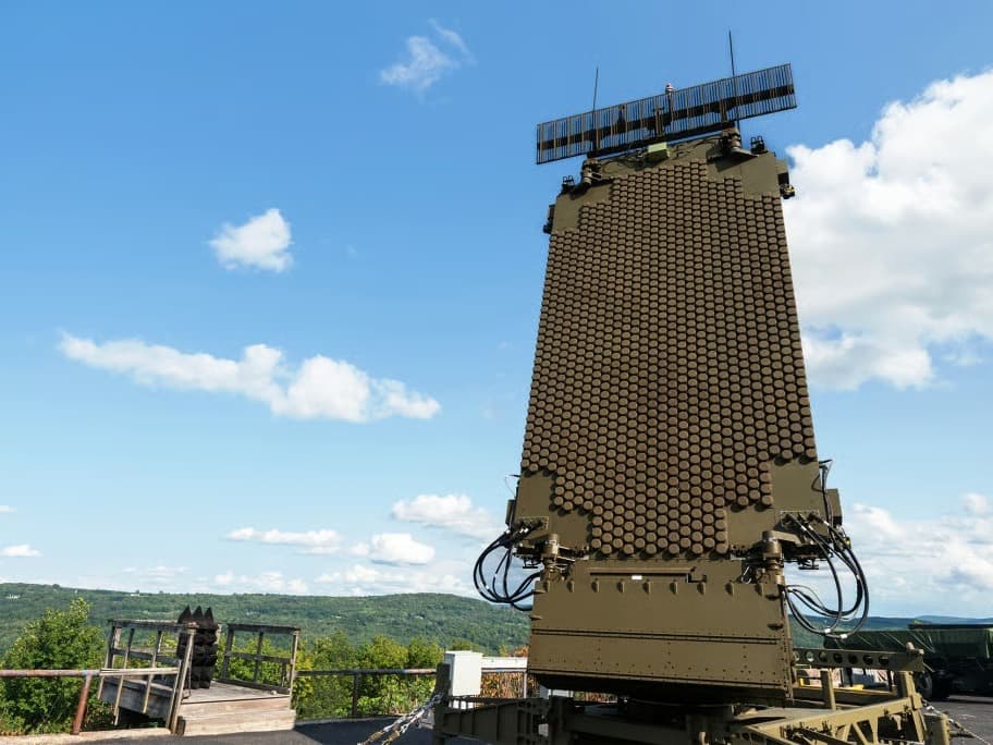 İsveç'ten uzun menzilli radar hamlesi