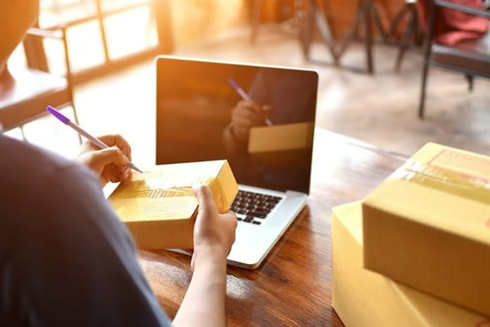 E-ticaret posta sektörünü uçurdu: Gelir 6 ayda yüzde 37,4 artışla 77,1 milyar TL'yi aştı