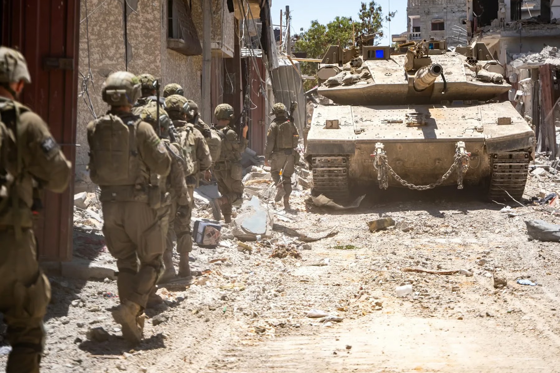 Ex-Israeli Commanders Call Gaza War Futile, Costly