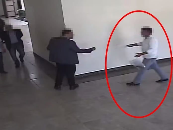 Sivrihisar Belediye Başkanı’na yumruklu saldırı girişimi: Başkan Yardımcısı yaralandı