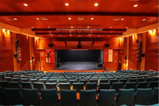 Tiyatrolarda kriz derinleşiyor: İletişim yok, destekte yok