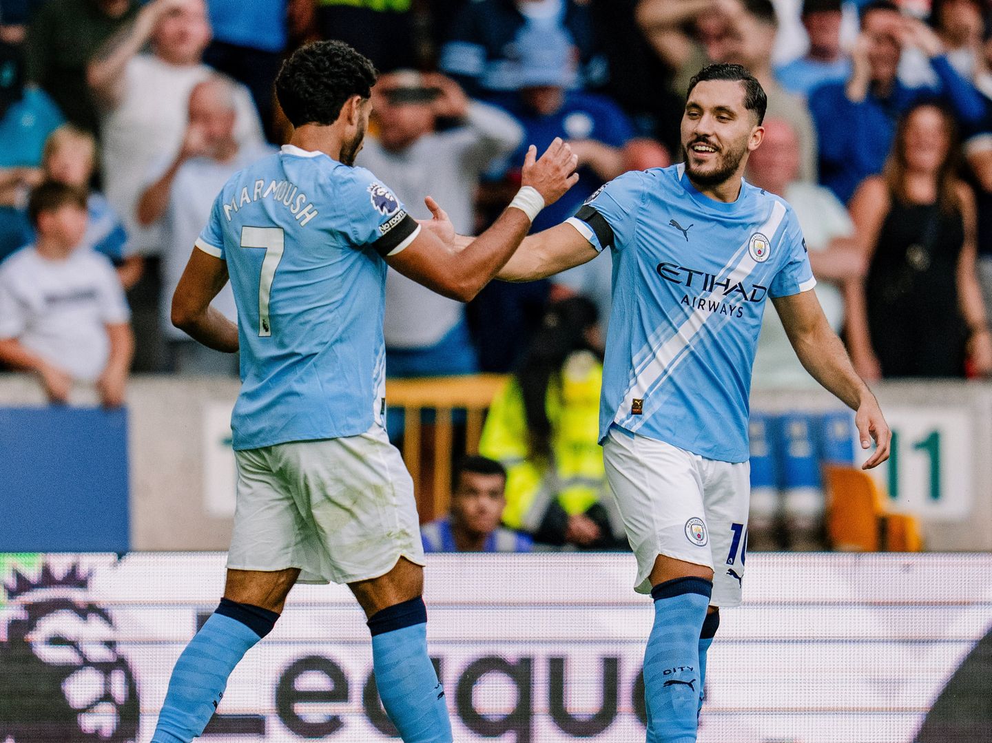 Premier Lig'de sezon açılışı: Londra derbisi beraberlikle sonuçlandı, Ferdi Kadıoğlu sahalara döndü, City lider başladı