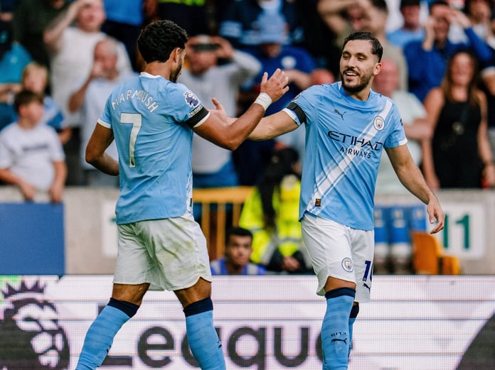 Premier Lig'de sezon açılışı: Londra derbisi beraberlikle sonuçlandı, Ferdi Kadıoğlu sahalara döndü, City lider başladı