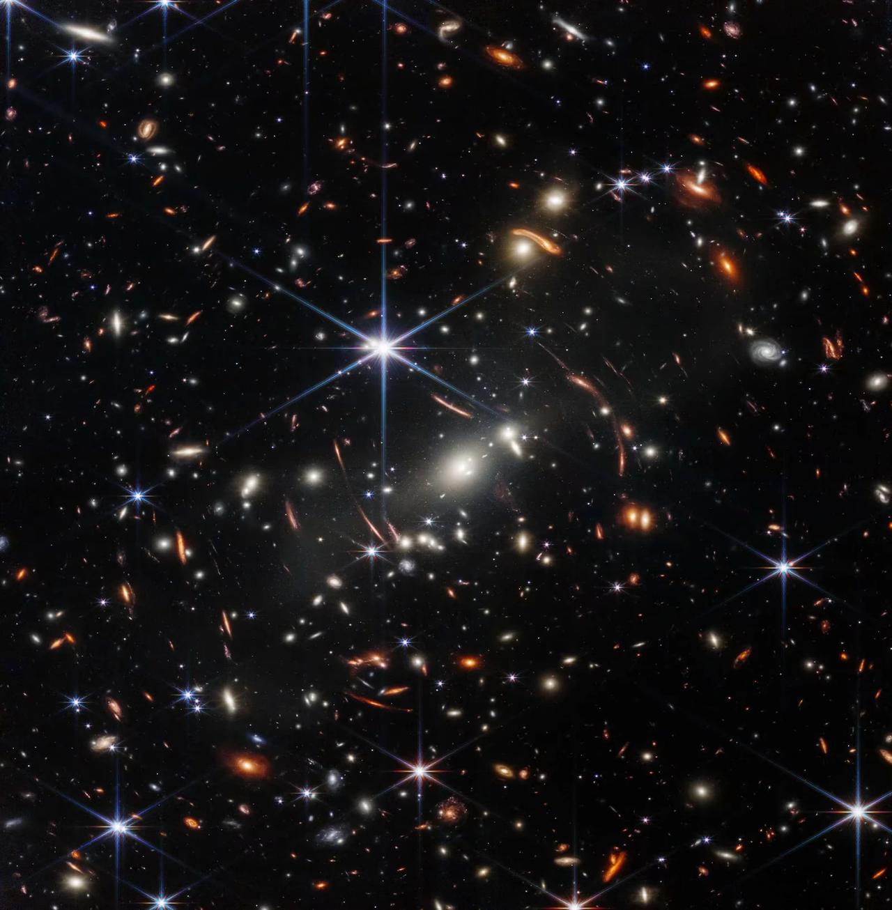 NASA evrenin sırlarını paylaştı: James Webb'den nefes kesen yeni görüntüler