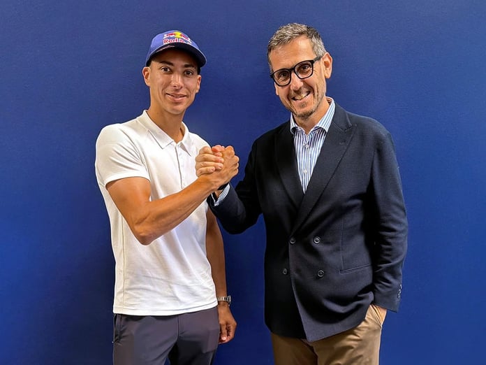 Toprak Razgatlıoğlu'ndan bir ilk: İki WSBK şampiyonluğunun ardından MotoGP'de ilk Türk sürücü olacak