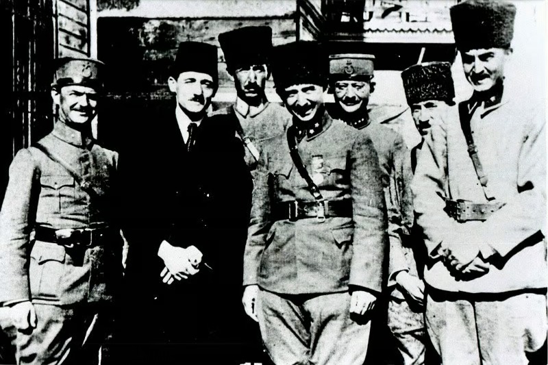 Tarihte bugün: Mudanya Mütarekesi imzalandı