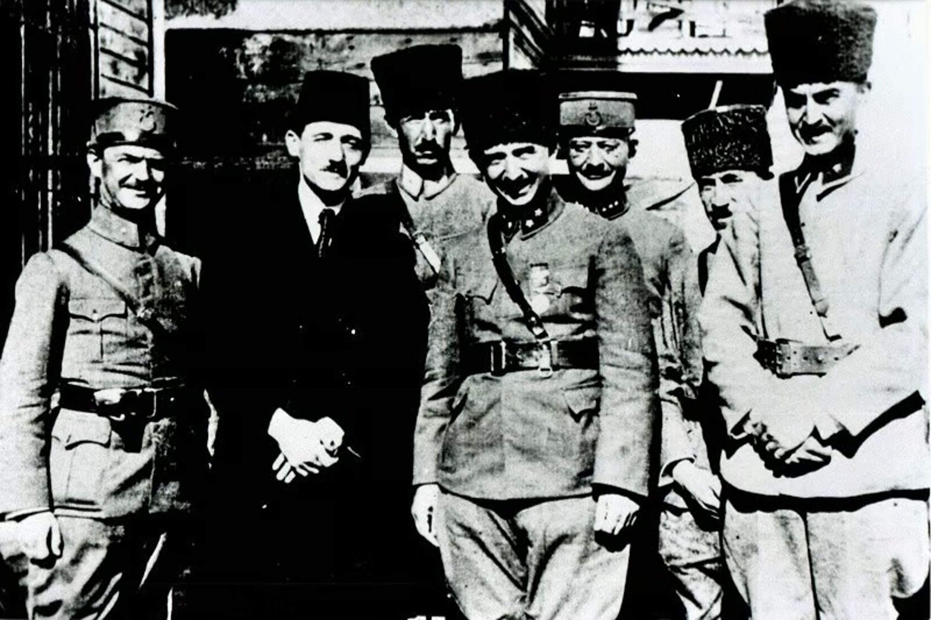 Tarihte bugün: Mudanya Mütarekesi imzalandı
