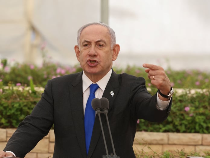 Netanyahu itiraf etti: Gazze'de binlerce Filistinliyi çıplak görüntüleyerek gözaltına aldık