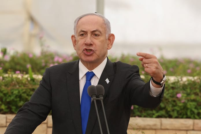 Netanyahu itiraf etti: Gazze'de binlerce Filistinliyi çıplak görüntüleyerek gözaltına aldık