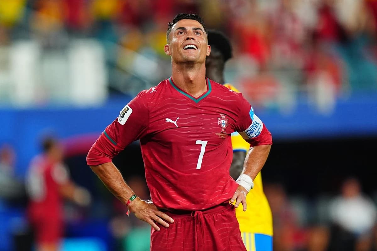 Cristiano Ronaldo'dan yaş rekoru