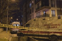 Çekmeköy'de aile katliamı! Annesine ve ağabeylerine kurşun yağdırdı