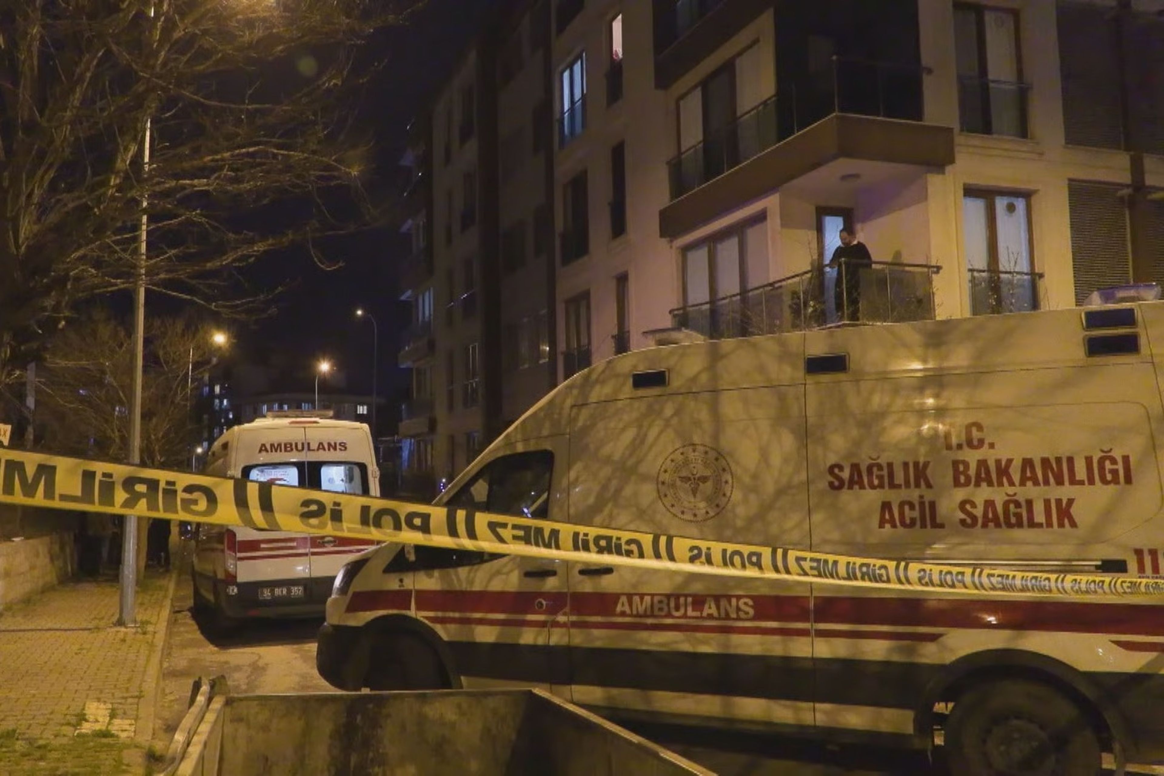Çekmeköy'de aile katliamı! Annesine ve ağabeylerine kurşun yağdırdı