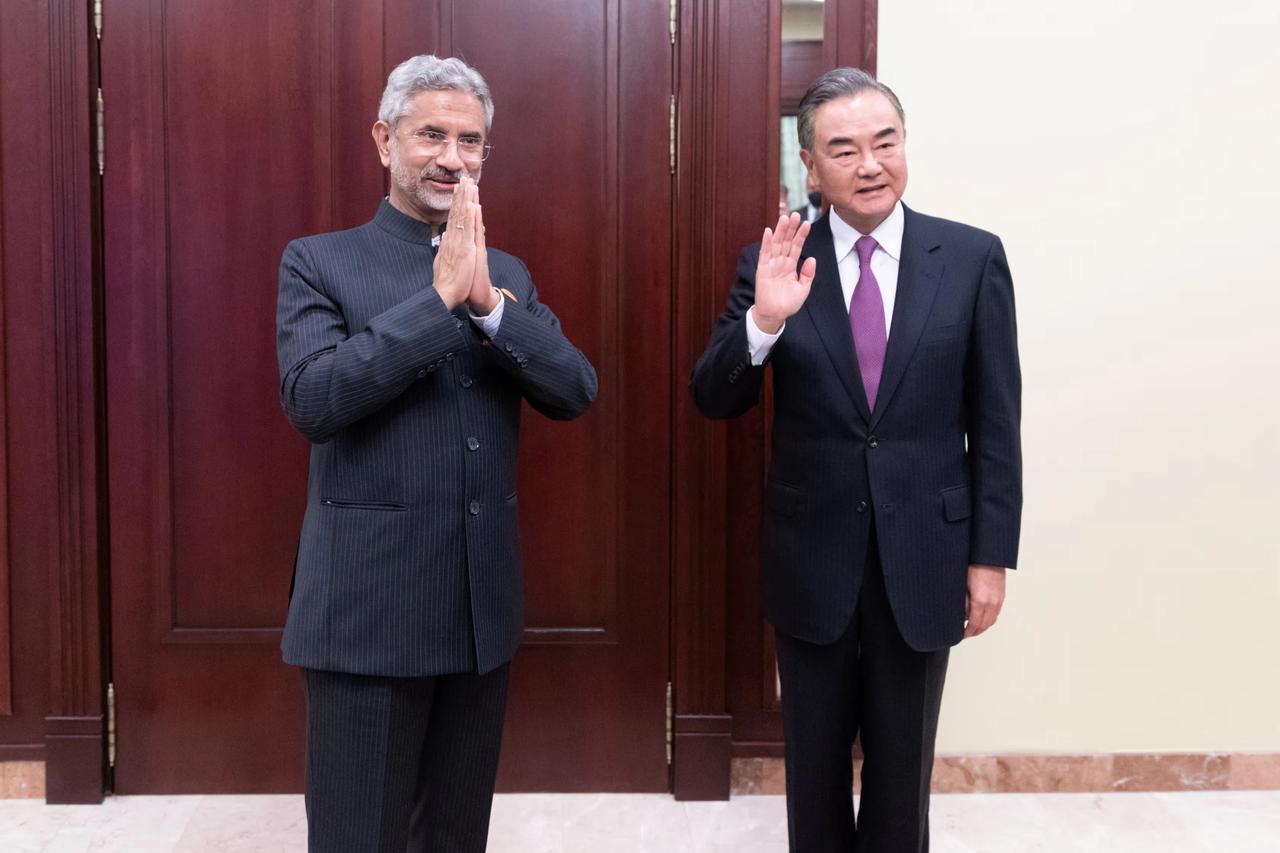 Hindistan ve Çin'den çok kutuplu dünya mesajı