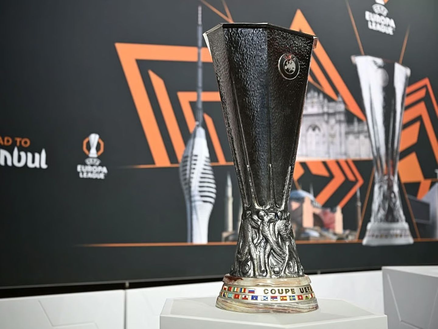 UEFA Avrupa Ligi'nde yarı final etabı başlıyor