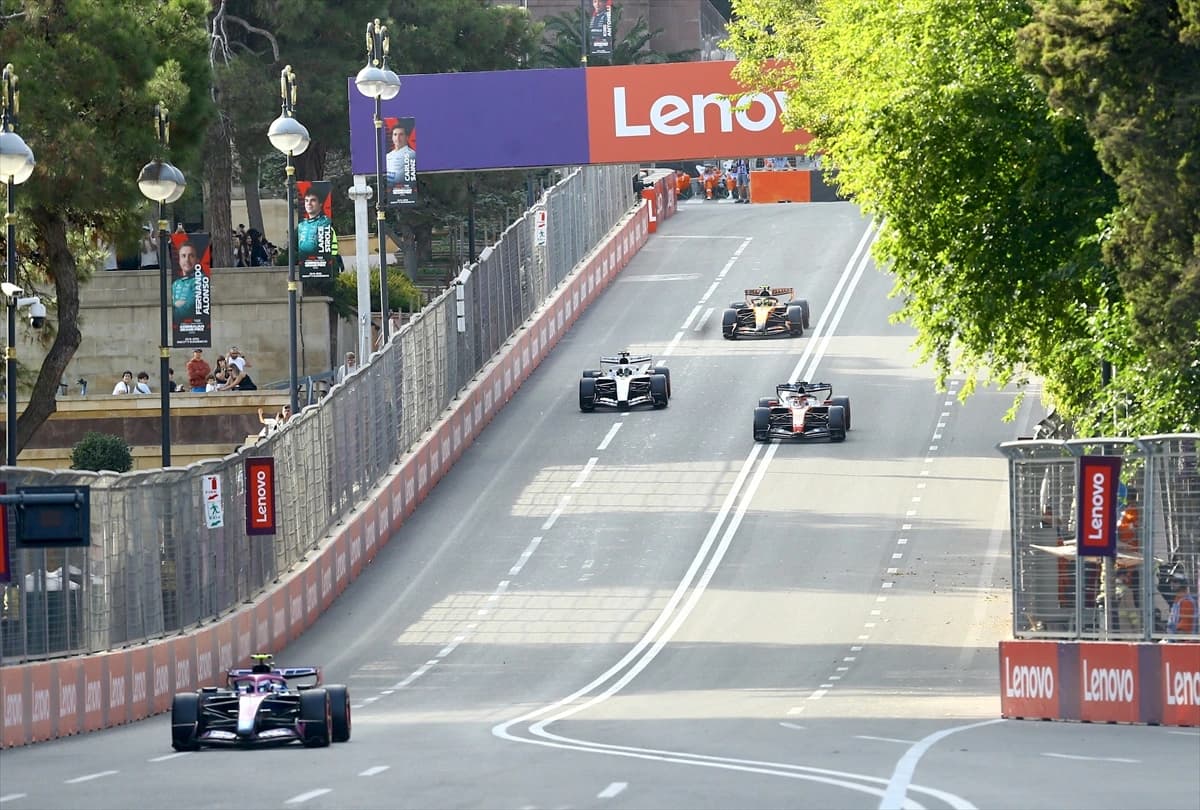 Formula 1 Azerbaycan Grand Prix'sinden unutulmaz kareler