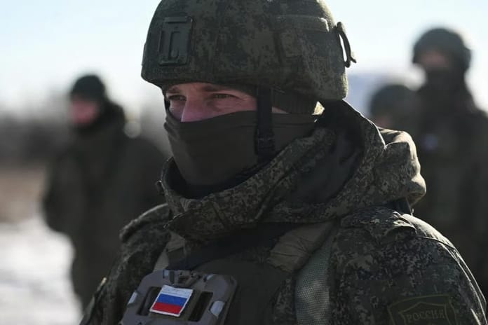 AB Ukrayna’da savaşan Rus askerlerine seyahat yasağını tartışıyor