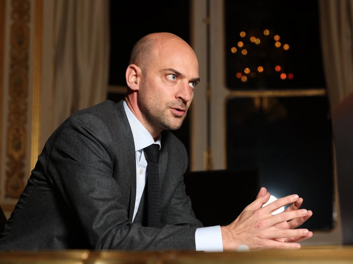 Fransa'dan barışı kabul etmemesi halinde Rusya'ya yaptırım uygulanması önerisi