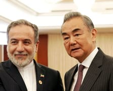 Çin'den rejim karşıtı protestoların devam ettiği İran'a destek açıklaması