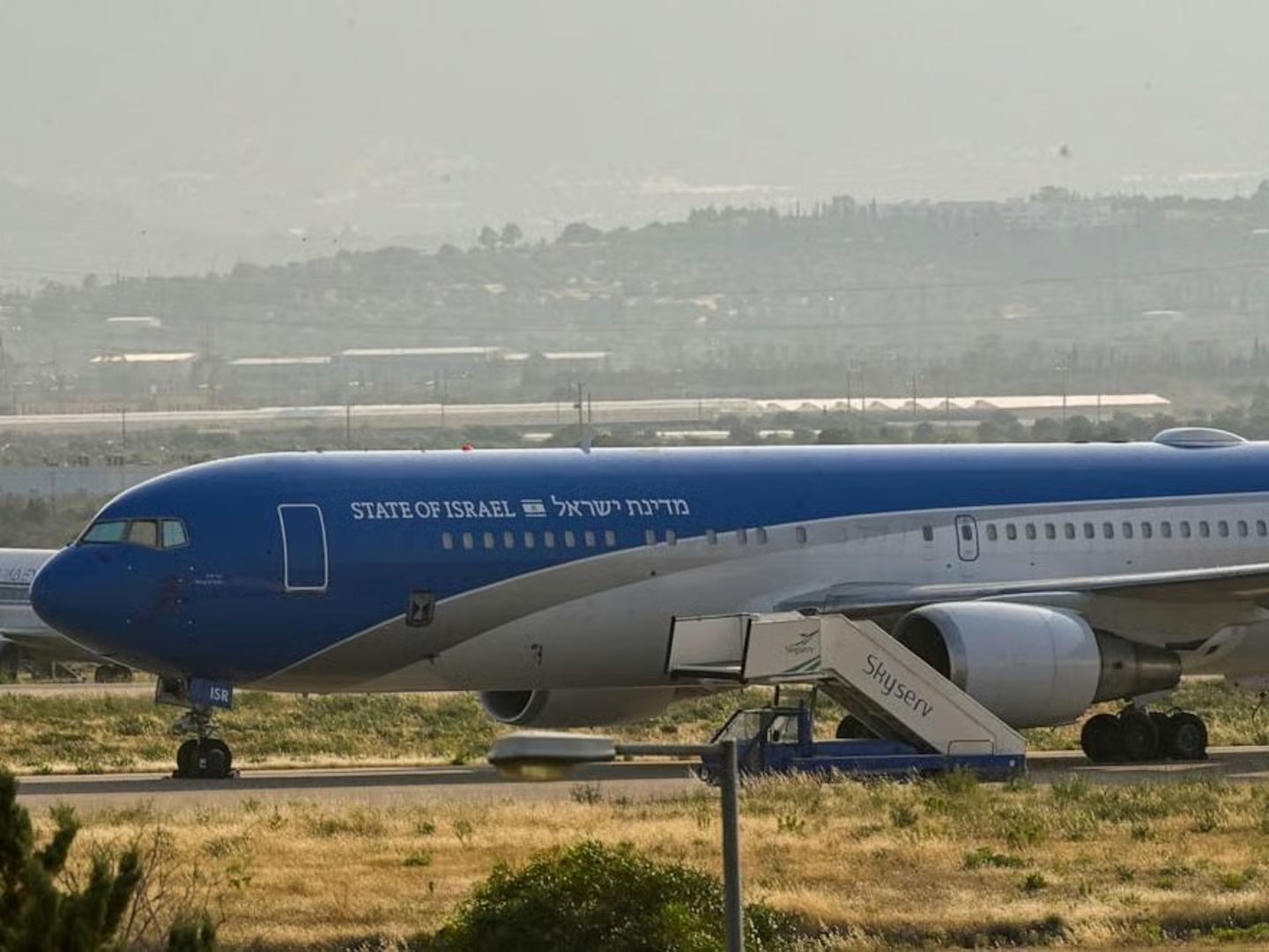 Netanyahu'nun uçağı UCM ülkelerinin hava sahasını kullandı