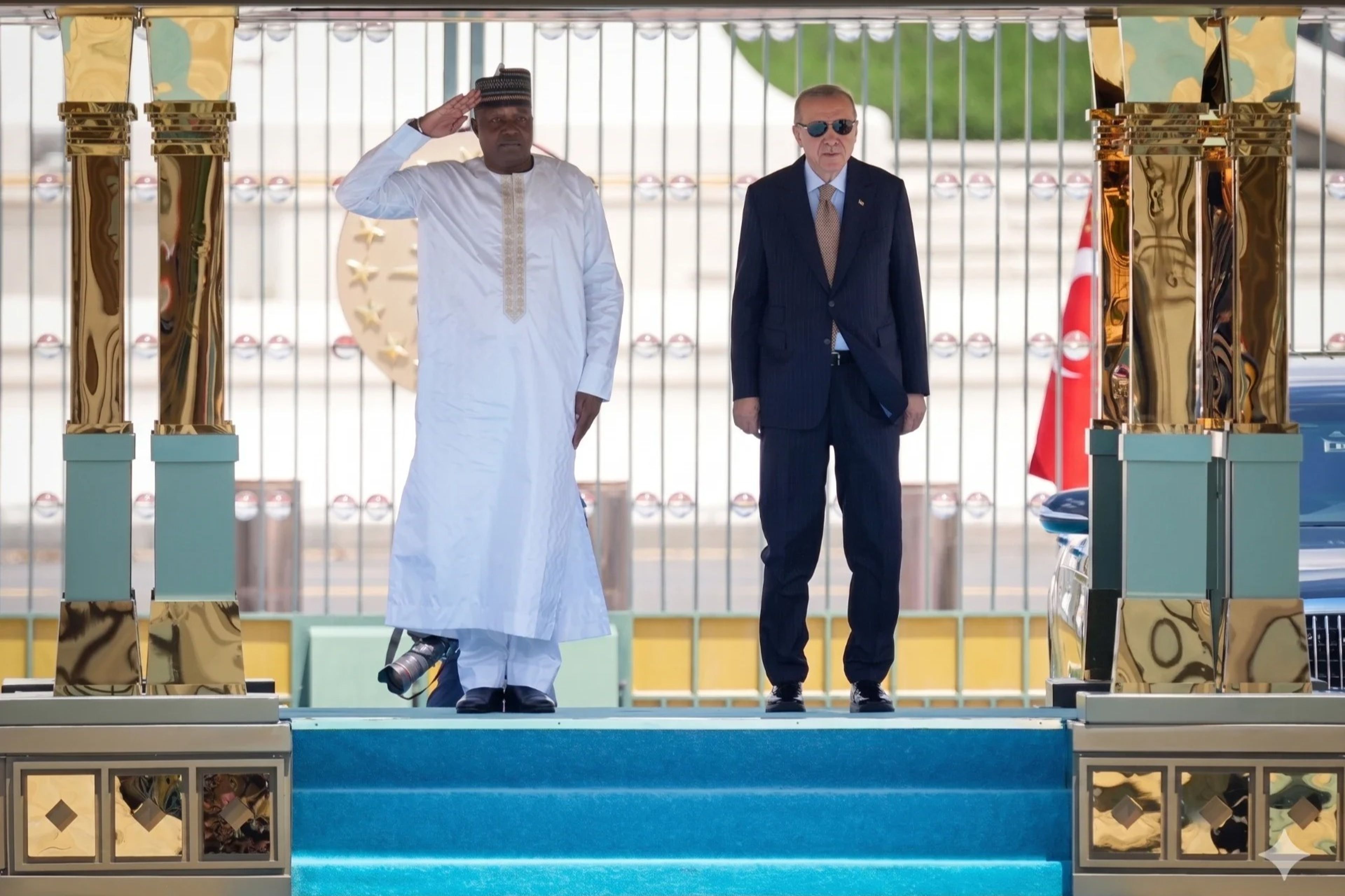 Nijer ile ortak basın toplantısında dikkat çeken anlar: Afrika’nın kara gün dostuyuz