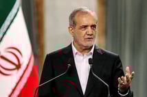 Pezeşkiyan baskıdan etkilenen İranlılardan özür diledi