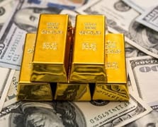 Küresel güçler doları bitirmek için altın alıyor