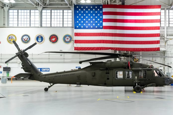 Polonya, ABD yapımı 32 Black Hawk helikopteri alımını askıya aldı