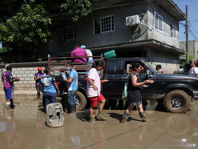 Meksika'da tropik fırtınaların tetiklediği sellerde can kaybı 72'ye yükseldi