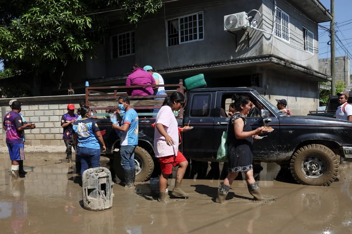 Meksika'da tropik fırtınaların tetiklediği sellerde can kaybı 72'ye yükseldi