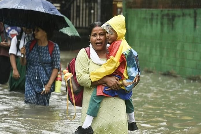 Hindistan'da sel felaketi 22 can aldı