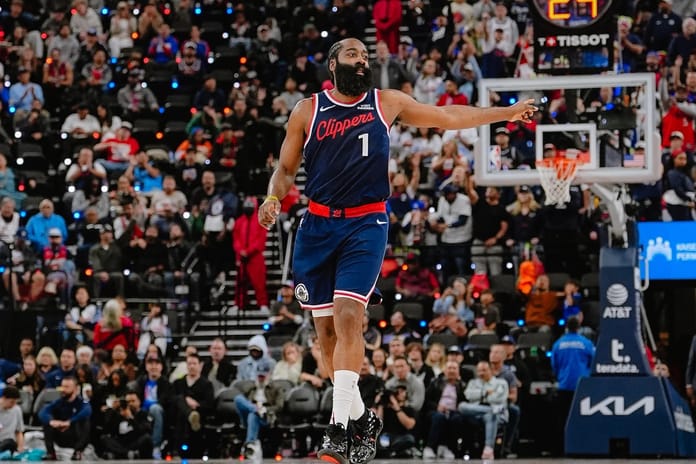 Clippers-Hornets maçında dev rekor: James Harden efsane pivot Shaquille O'Neal’ı geride bıraktı!