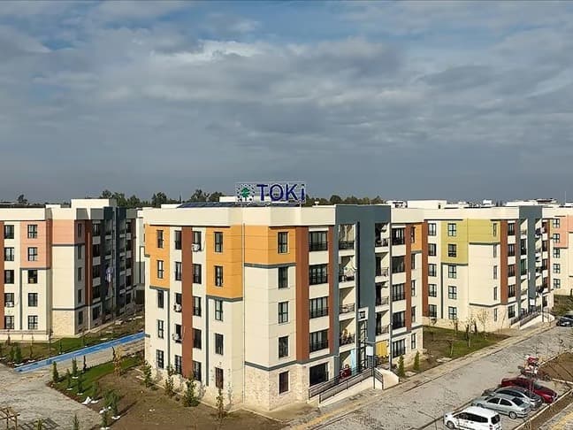 TOKİ, son iki ayda 6 bin 661 sosyal konutu teslim etti