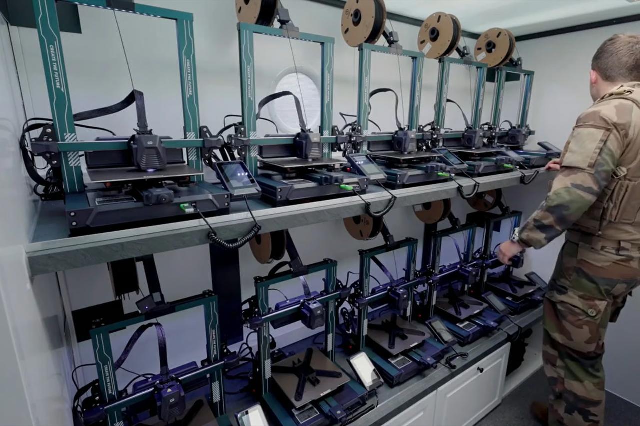 Fransa, cephede mobil mikro fabrika ile FPV drone üretiyor