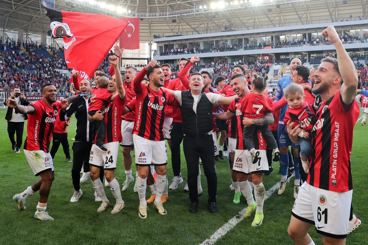 Gençlerbirliği Süper Lig'e geri döndü
