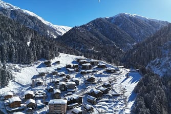 Ayder Yaylası beyaz gelinliğini giydi