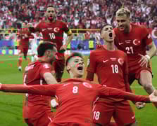 FIFA dünya sıralaması açıklandı: A Milli Futbol Takımı'nın yeri değişmezken, ilk 10'daki değişimler ve tüm detaylar