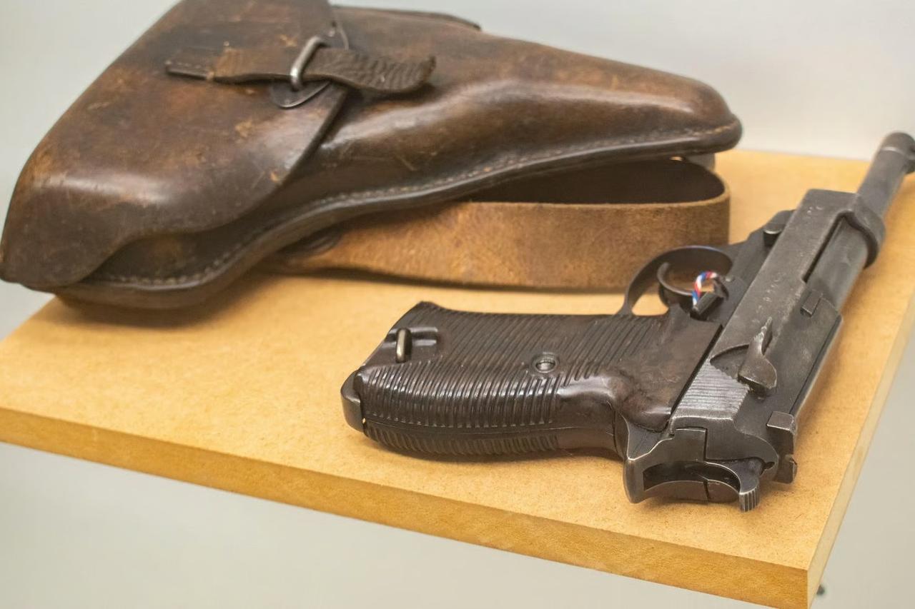 Hitler’e ait olduğu iddia edilen 42 milyon dolarlık Luger kayboldu