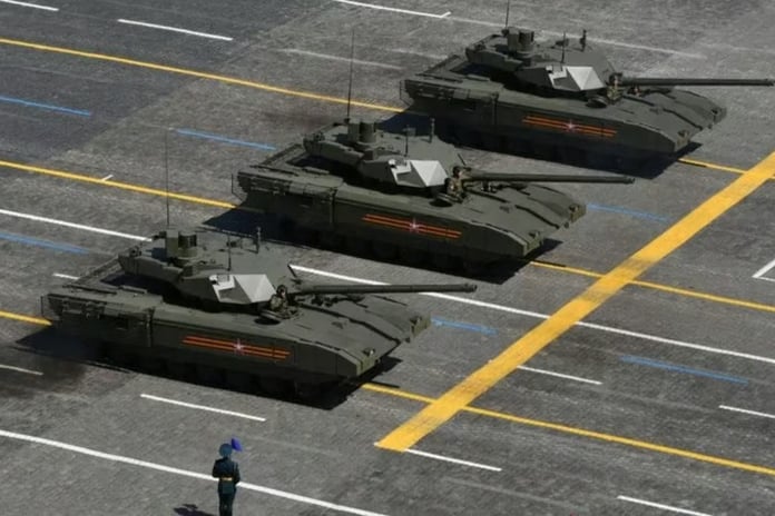 Hindistan’a Rusya’dan T-14 Armata ortak üretim teklifi
