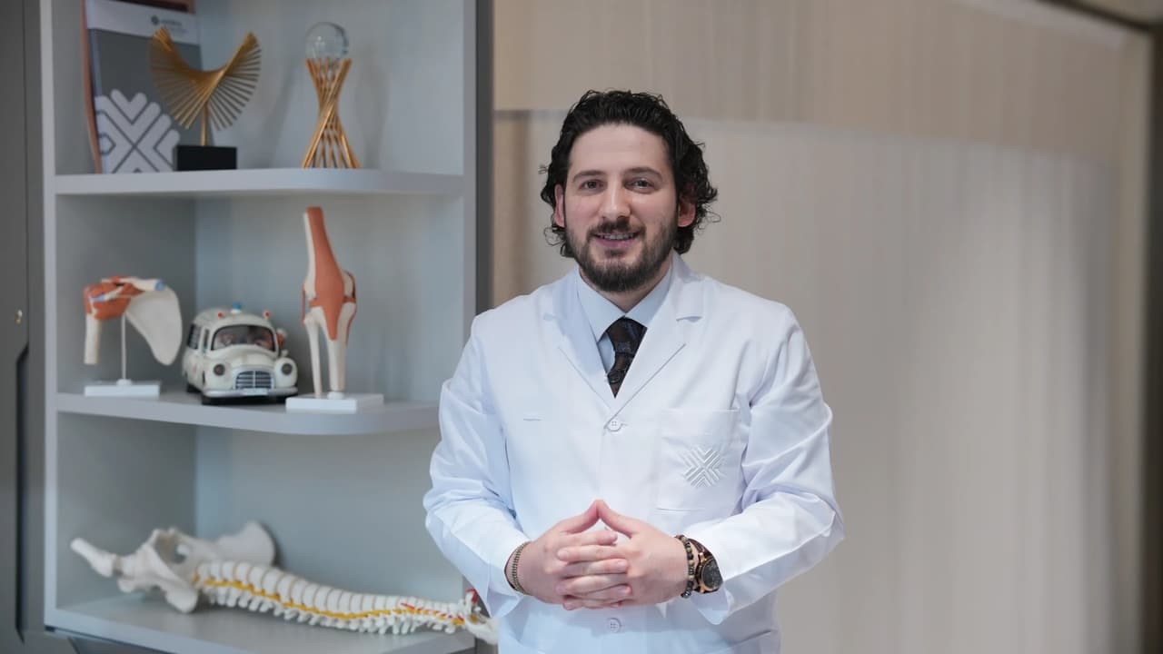 Fizik Tedavi ve Rehabilitasyon Uzmanı Gökhan Özkoçak 